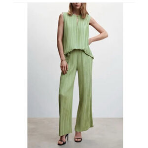 Mango Pleated Wide Leg Pant and Top Set Small